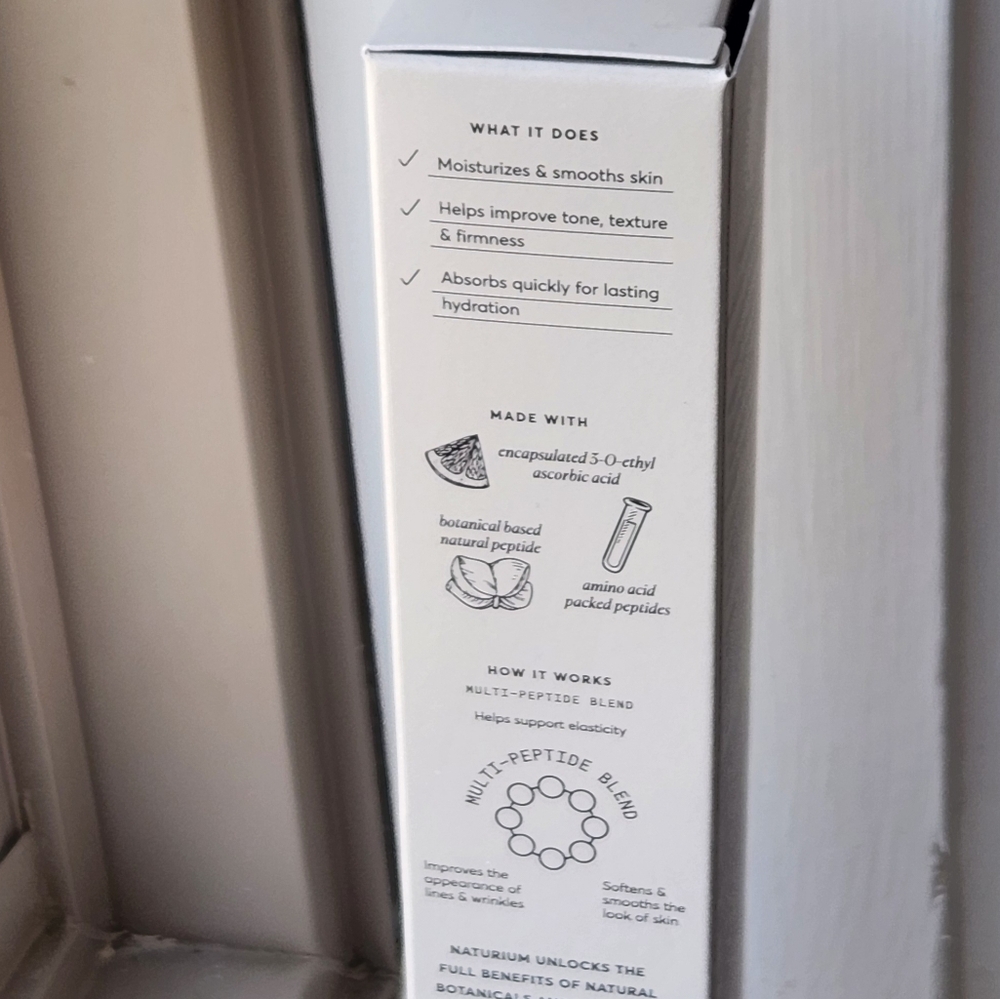 NIB NATURIUM MULTI PEPTIDE MOISTURIZER - Picture 11 of 16